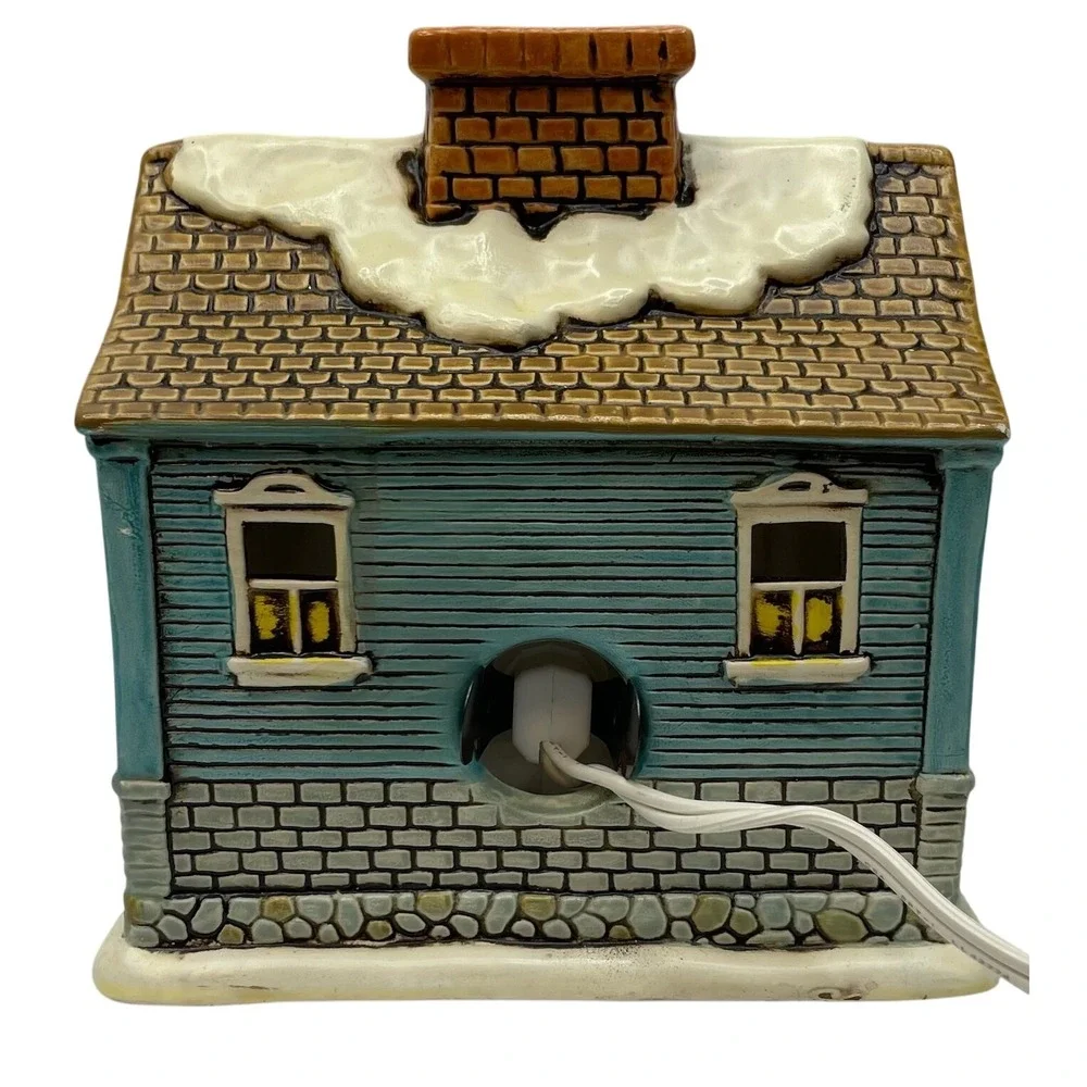 Lefton‎ Colonial Village Miller Bros Silversmiths House Lighted 1988 Unboxed